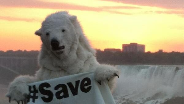 Кампания Гринпис в защиту Арктики от промышленного освоения. Архивное фото