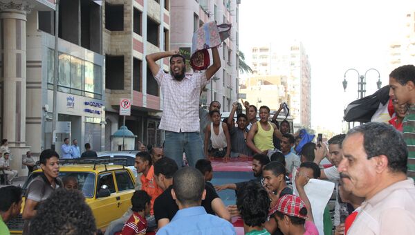 Празднование победы Мурси в провинции Асьют