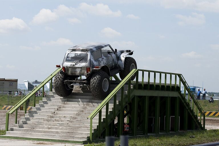 Жуковский Московская техника танки