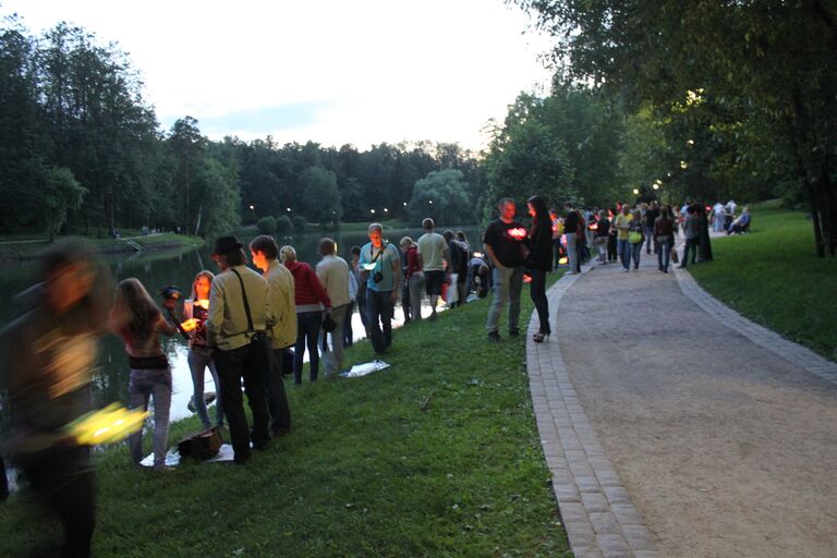 Водные фонарики в Москве