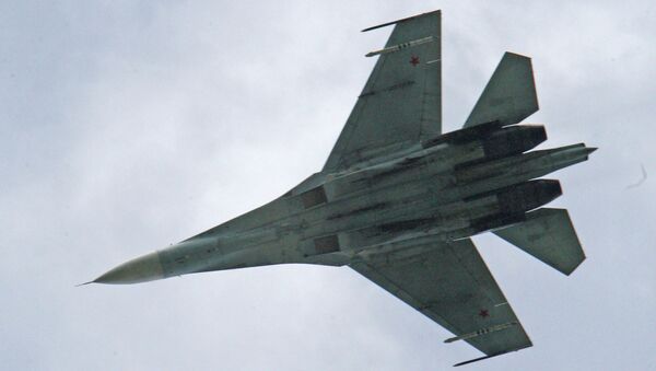 Истребитель Су-27. Архивное фото