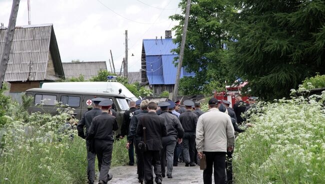 Самолет Су-27 потерпел крушение в районе аэродрома Бесовец