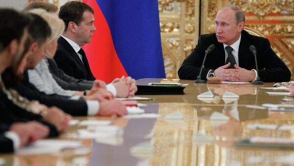 В.Путин выступил с Бюджетным посланием на 2013-2015 гг.