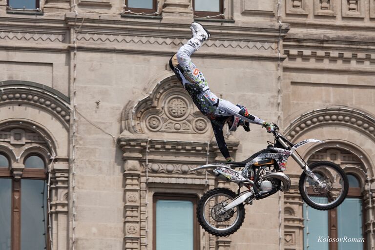 Спорт мотофристайл FMX Москва