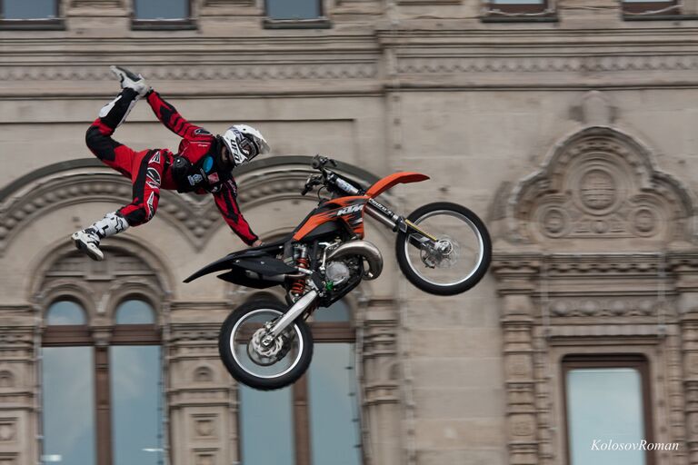 Спорт мотофристайл FMX Москва