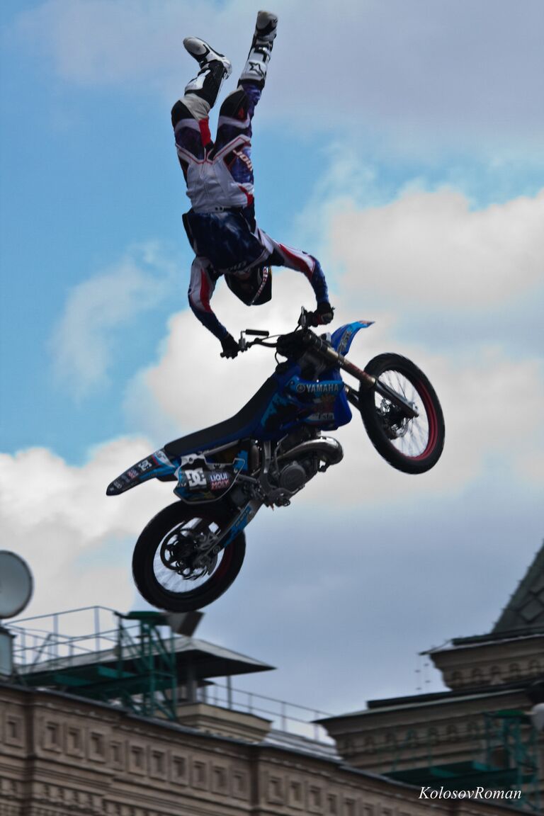 Спорт мотофристайл FMX Москва