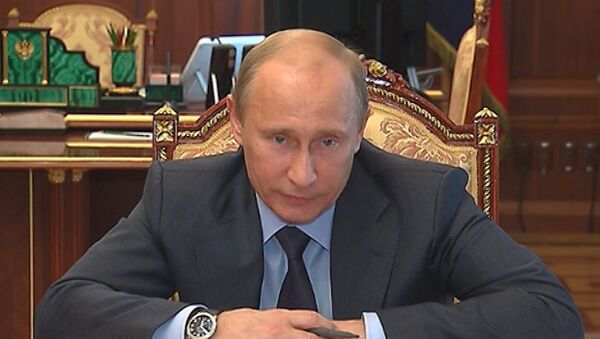 Не нужно допускать юридическую грязь и неточность - Путин о законе об НКО