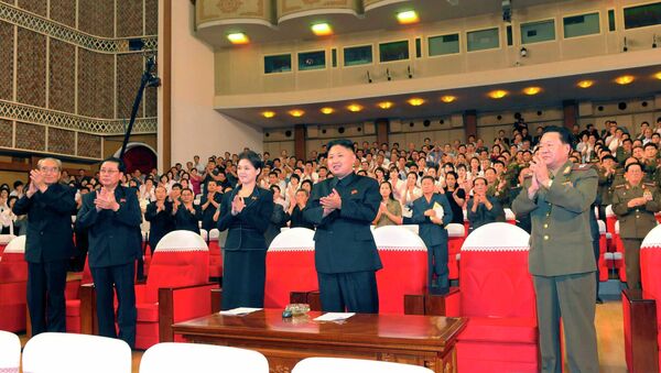 Концерт в Пхеньяне, на котором присутствовал Ким Чен Ын