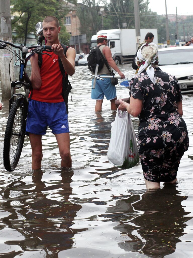 Последствия ливня в Одессе