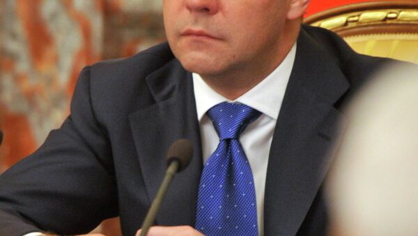 Д.Медведев провел заседание правительства РФ в Кремле