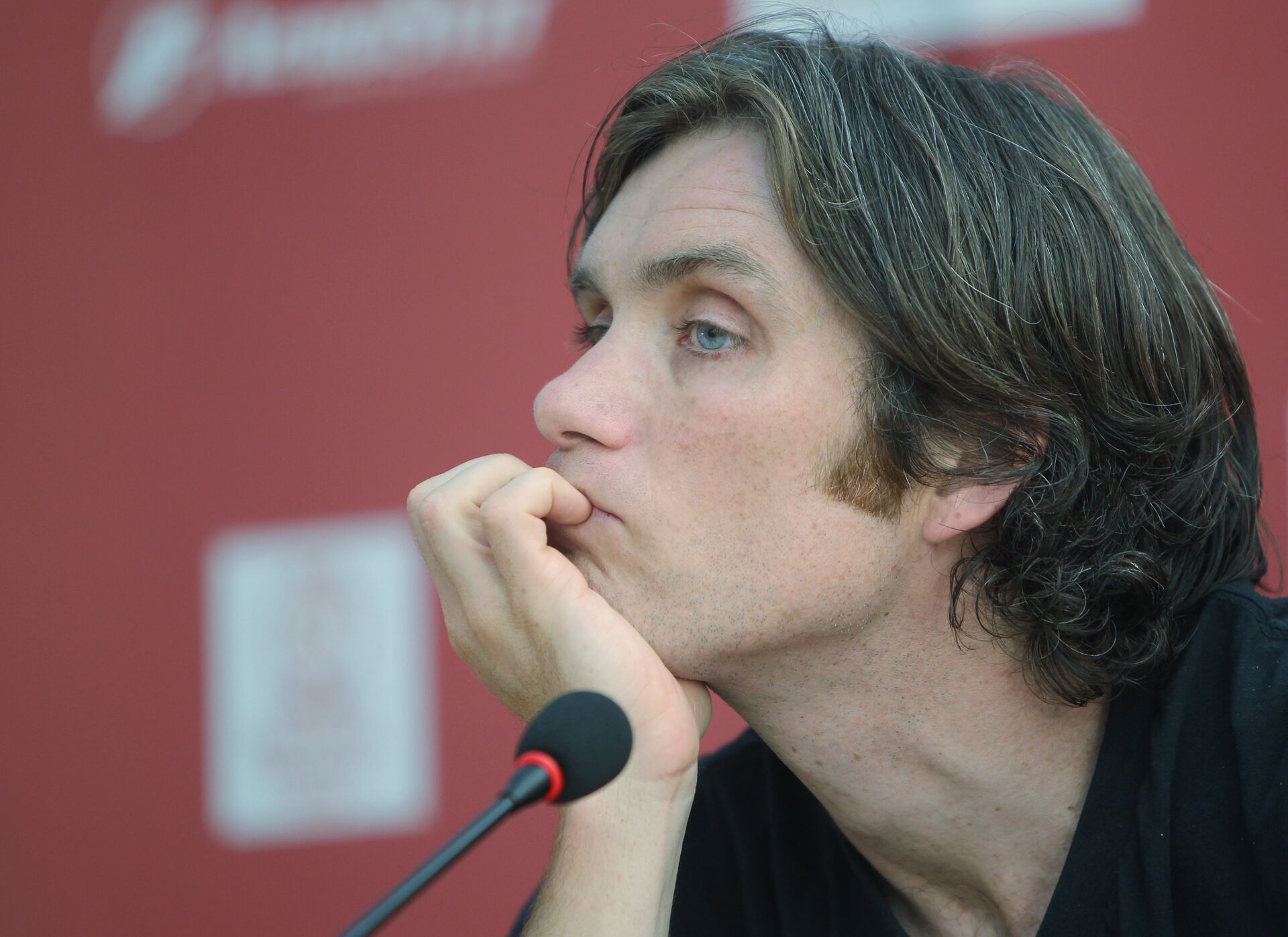 Ирландский актер Киллиан Мерфи на пресс-конференции в рамках Одесского международного кинофестиваля Ирландский актер Киллиан Мерфи на пресс-конференции в рамках Одесского международного кинофестиваля - РИА Новости, 1920, 20.08.2025