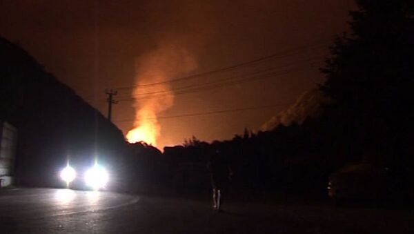 Гигантский столб огня поднялся при аварии на газопроводе в Сочи