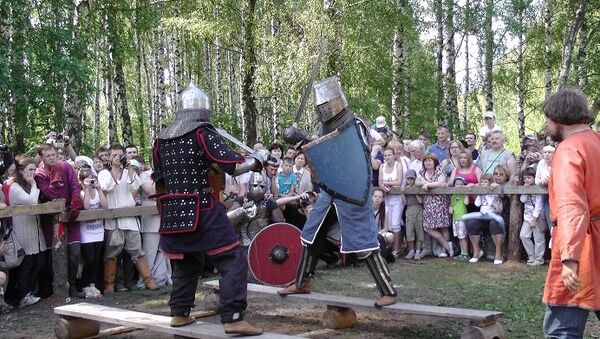 Средневековый рыцарский турнир в Костроме