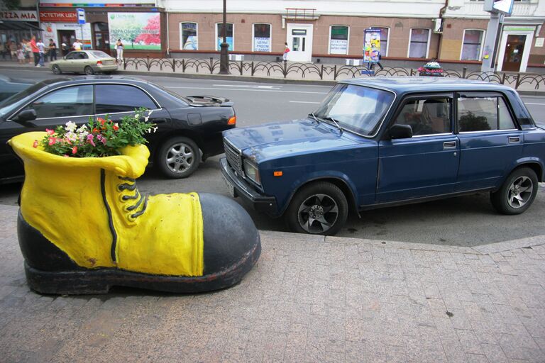 Памятники в Тюмени