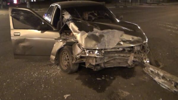 Шесть человек пострадали в аварии на Пятницком шоссе в Москве