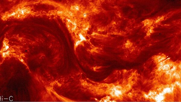 Ученые засняли вихри на Солнце с рекордно близкого расстояния