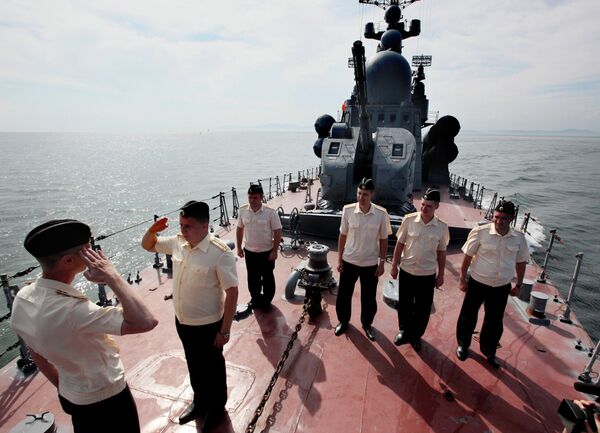 Репетиция военно-морского парада во Владивостоке
