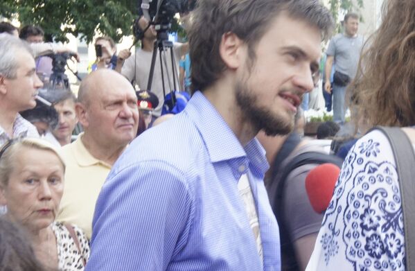Митинг в поддержку задержанных по болотному делу прошел в Москве