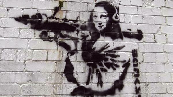 Граффити Бэнкси. Мона Лиза с базукой