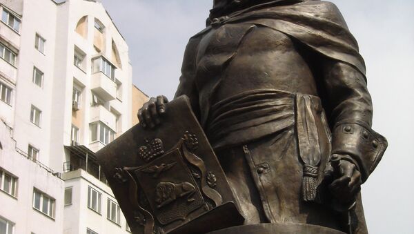 Памятник князю Юрию Трубецкому торжественно открыли в Белгороде