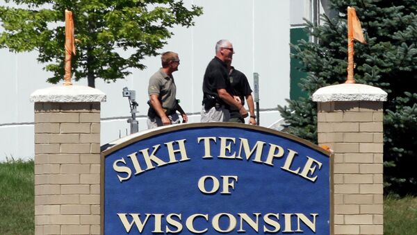 Храм сикхов в штате Висконсин (США), где была открыта стрельба