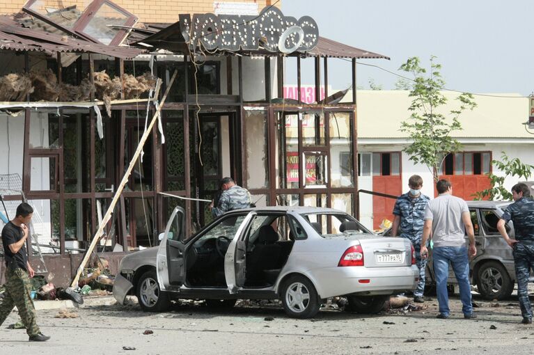 Взрыв у полицейского блокпоста в Грозном