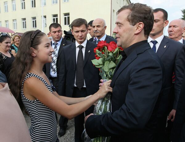 Рабочий визит Д. Медведева в Южную Осетию