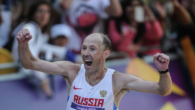 Российский спортсмен Сергей Кирдяпкин во время финиша в соревнованиях мужчин по спортивной ходьбе