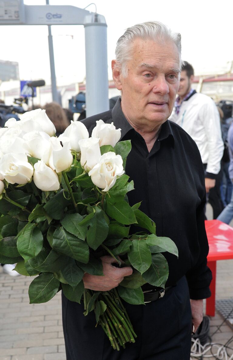 Прощание с режиссером Петром Фоменко