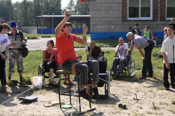 Соревнования людей с ограниченными возможностями в Томске