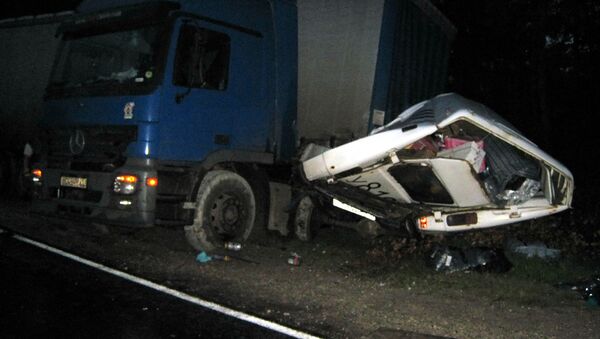 Cтолкновение микроавтобуса и грузовика в Семеновском районе Нижегородской области