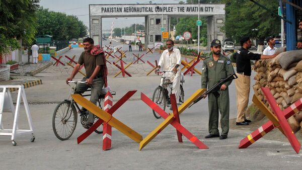 Авиабаза на севере Пакистана подверглась нападению