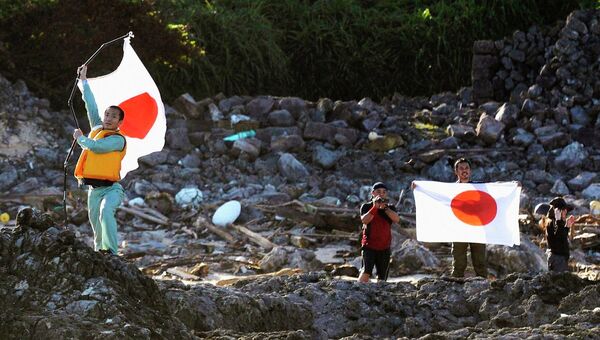 Японские активисты высадились на спорных с Китаем островах Сэнкаку