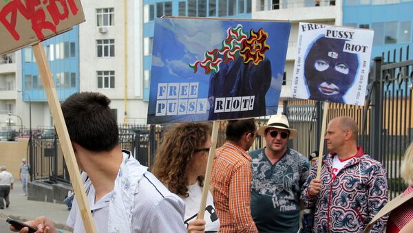 Акция в поддержку Pussy Riot в Одессе