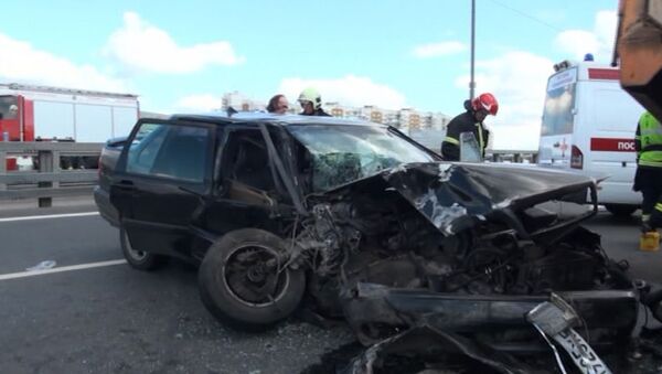 Водитель иномарки погиб в крупной аварии на севере МКАД