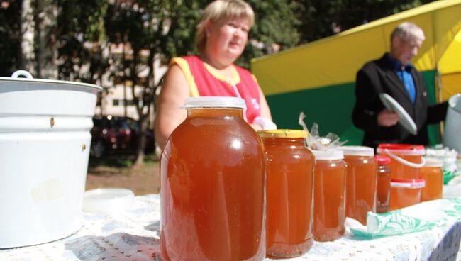 Медовая ярмарка в Вологде