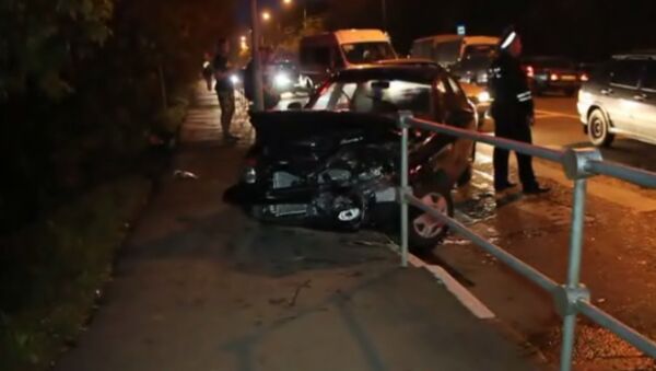 Водитель иномарки скрылся после ДТП с грузовой ГАЗелью на юге Москвы