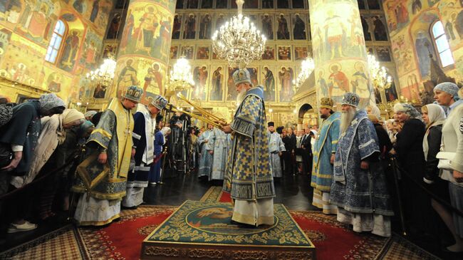 Патриаршее служение в праздник Успения Божией Матери. Архив