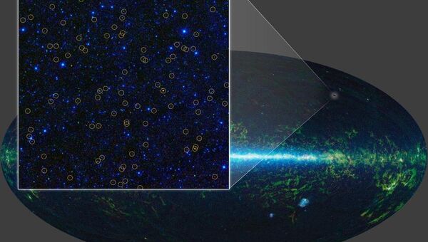 Сверхмассивные черные дыры на снимке с телескопа WISE