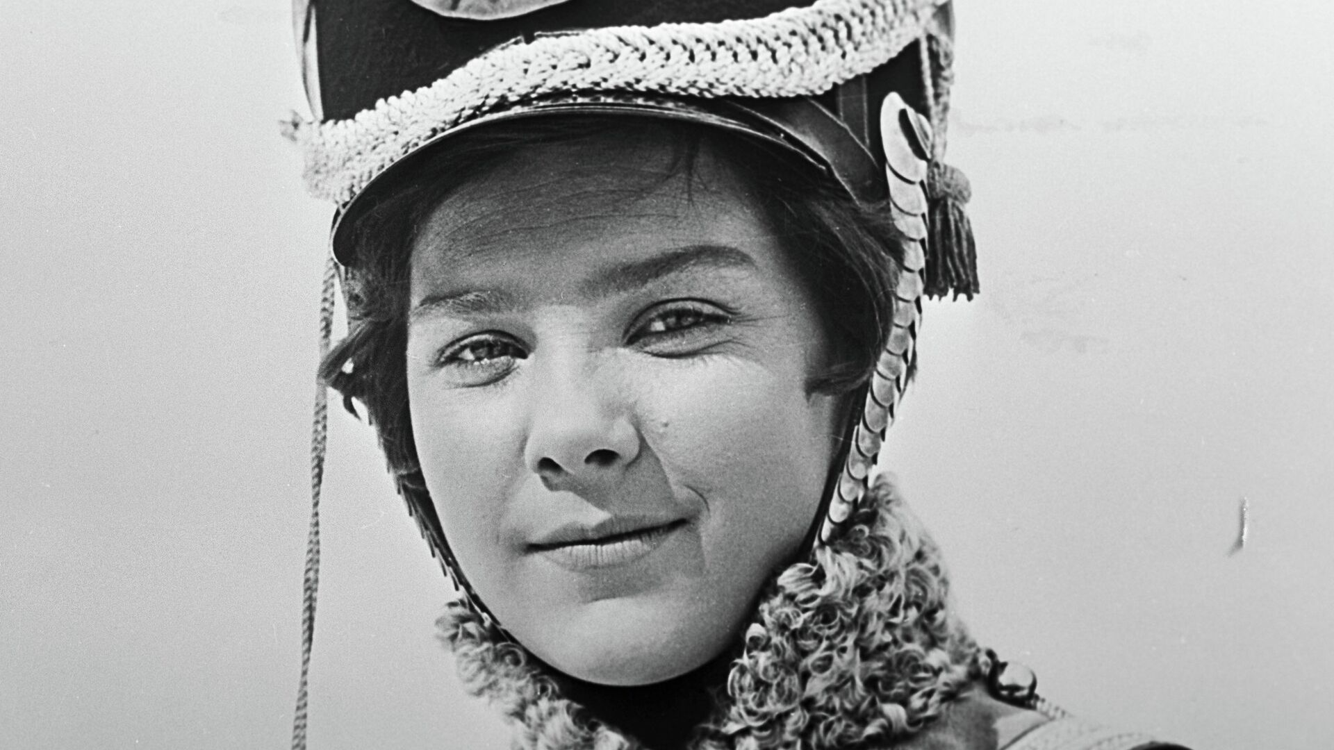 Лариса Голубкина в роли Шурочки - РИА Новости, 1920, 09.03.2025