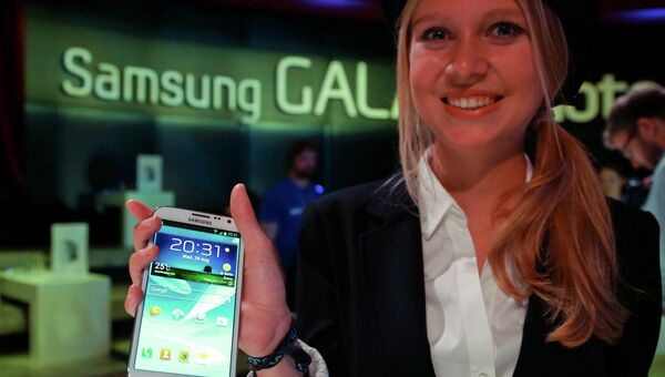 Samsung представила второе поколение Android-смартфона Galaxy Note II