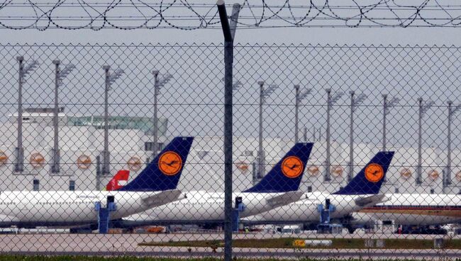 Самолеты авиакомпании Lufthansa в аэропорту Франкфурт-на-Майне