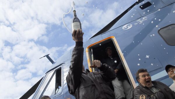  Российские летчики установили мировой рекорд на соревнованиях по вертолетному спорту