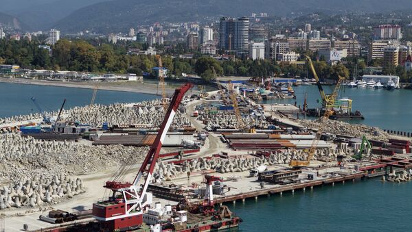 Строительство морского порта в Сочи, архивное фото