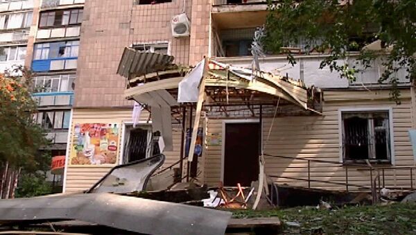 Выбитые окна, разрушенная стена – последствия взрыва в многоэтажке Харькова
