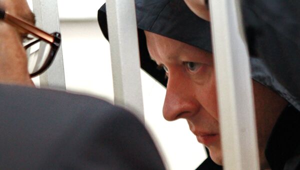 Экс-прокурор Нищеменко, фигурант игорного дела, вышел на свободу – Ъ