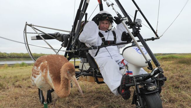 Владимир Путин принял участие в экологическом проекте Полет надежды