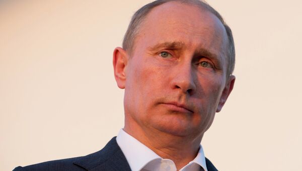 Владимир Путин принял участие в закладке завода Роснефти в Находке