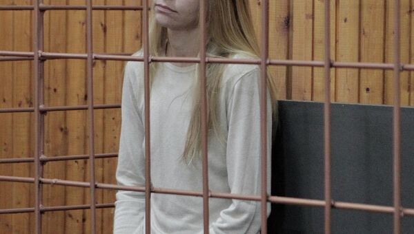 Рябкова, сбросившая детей с балкона, признана невменяемой