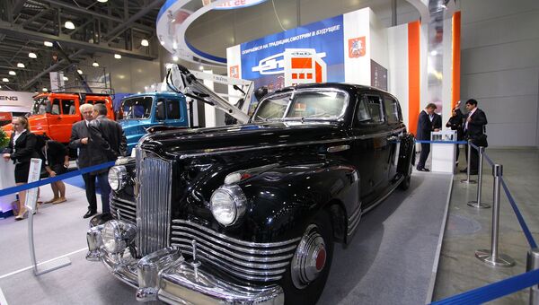 Москва выставка машина автомобили транспорт Крокус Экспо